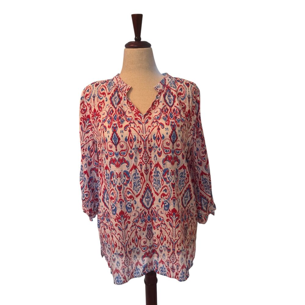 Slim factor by Investments 3/4 sleeve paisley top size M - NWT